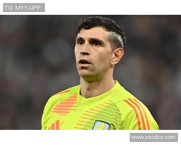 约克:了解有球迷对曼联建新球场不满,但现实是年代会改变 约克:了解有球迷对曼联建新球场不满,但现实是年代会改变